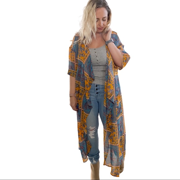 Good as Gold Kimono - Picture 4 of 5